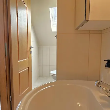 Holiday home Lovely Stone Cottage, 100m To Beach, In Heart Of Old Town -noa