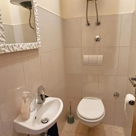 Lovely Stone Cottage, 100m To Beach, In Heart Of Old Town -noa Holiday home